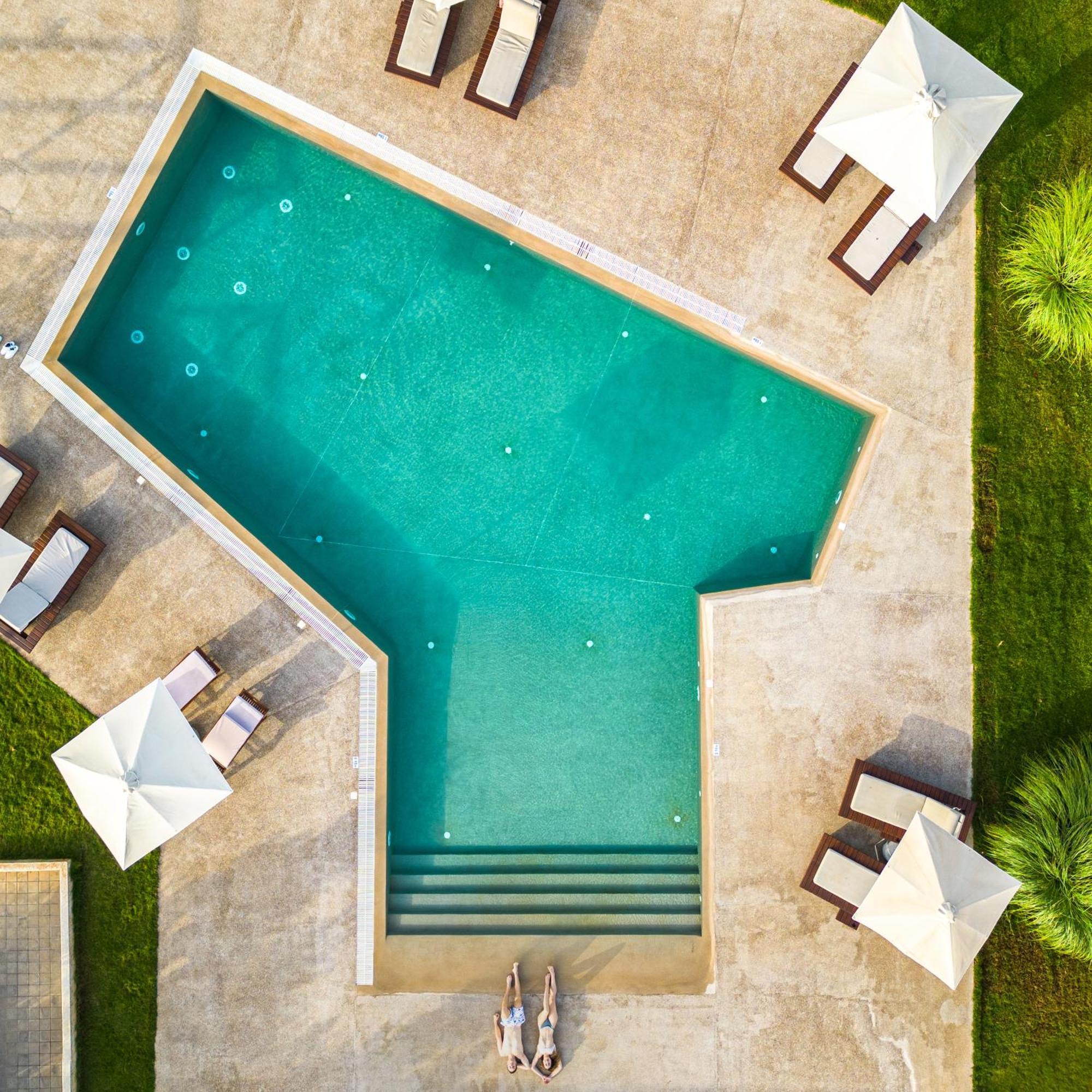 Callisto Seaside Homes & Suites Marathópolis Esterno foto