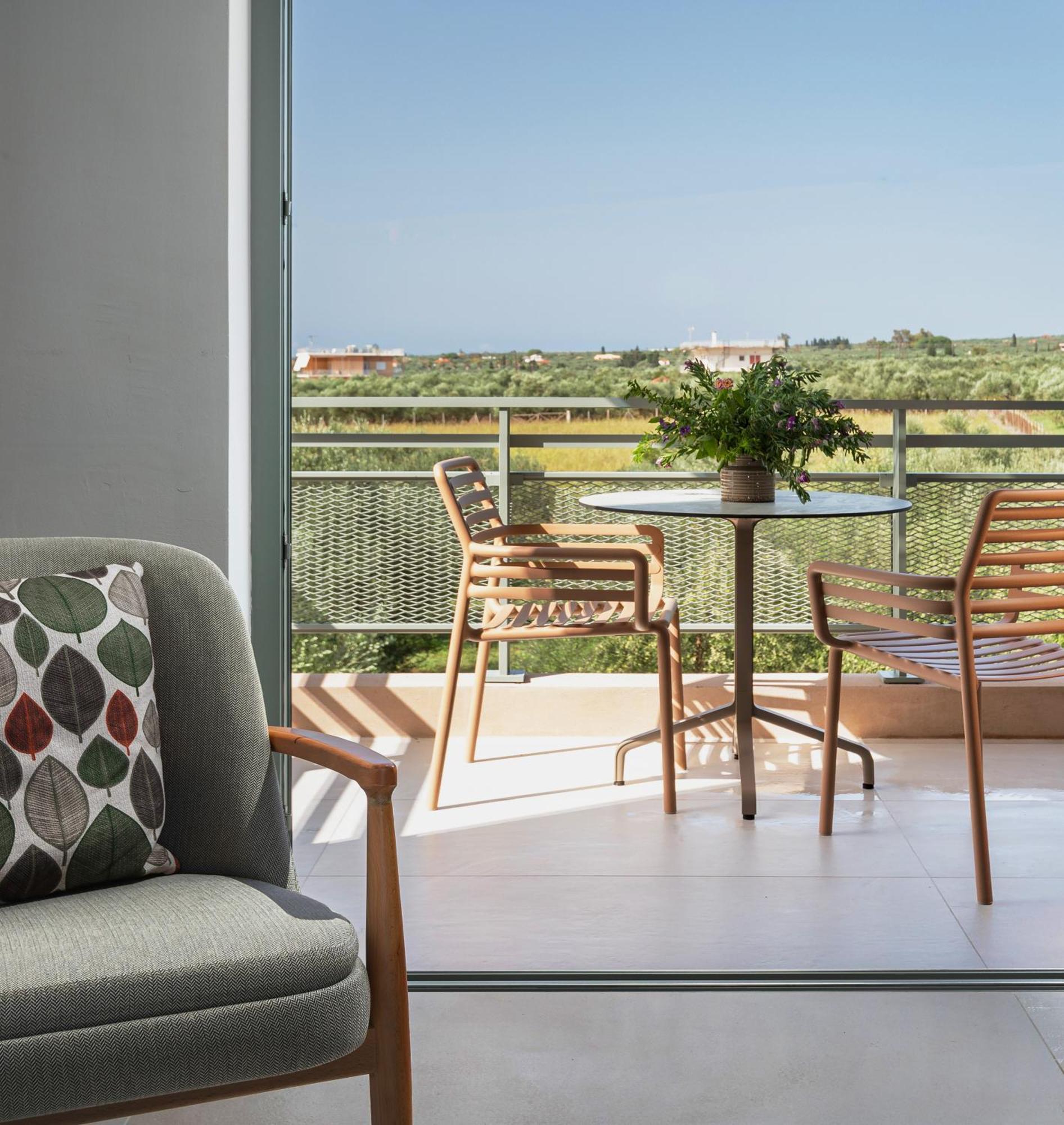 Callisto Seaside Homes & Suites Marathópolis Esterno foto