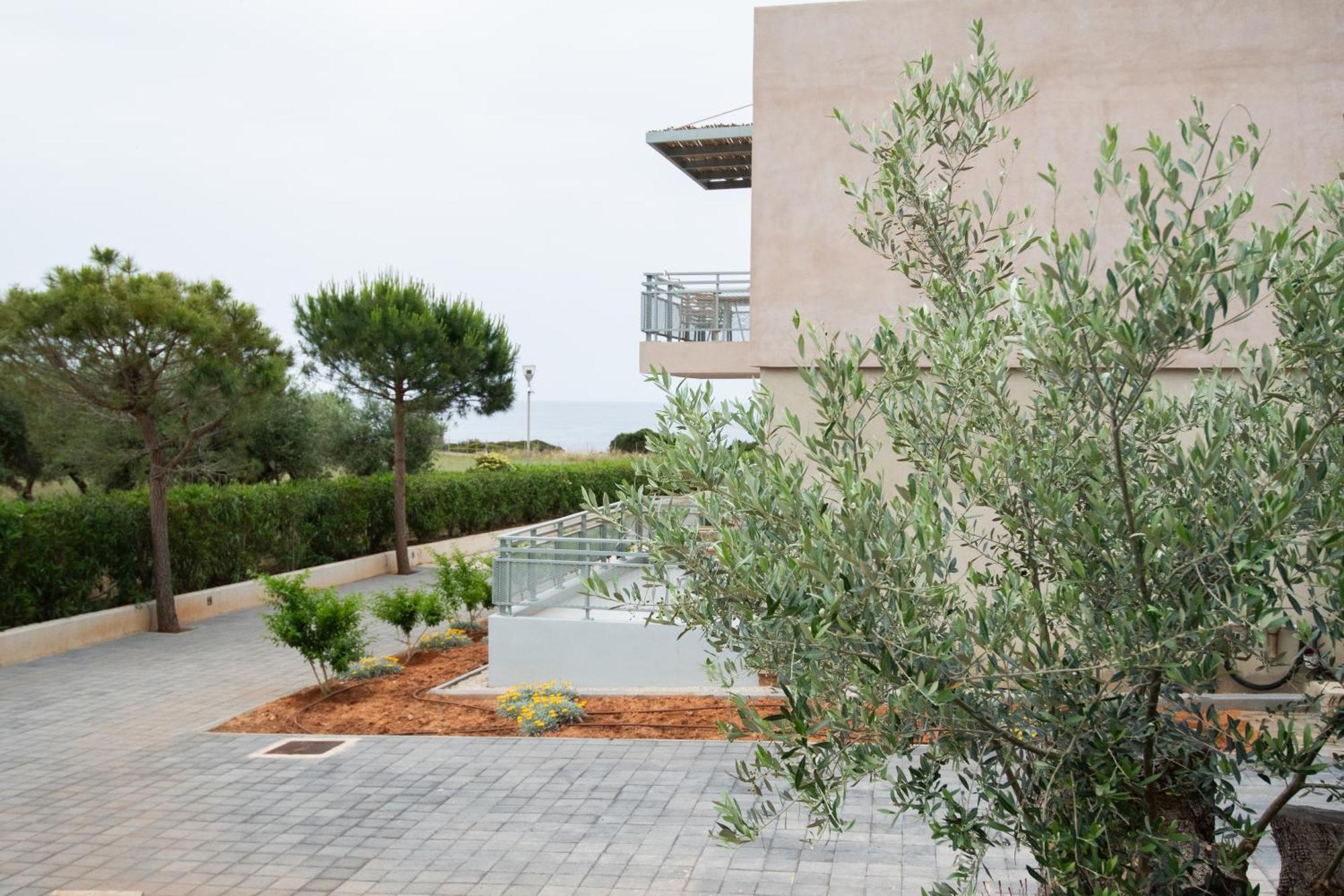 Callisto Seaside Homes & Suites Marathópolis Esterno foto